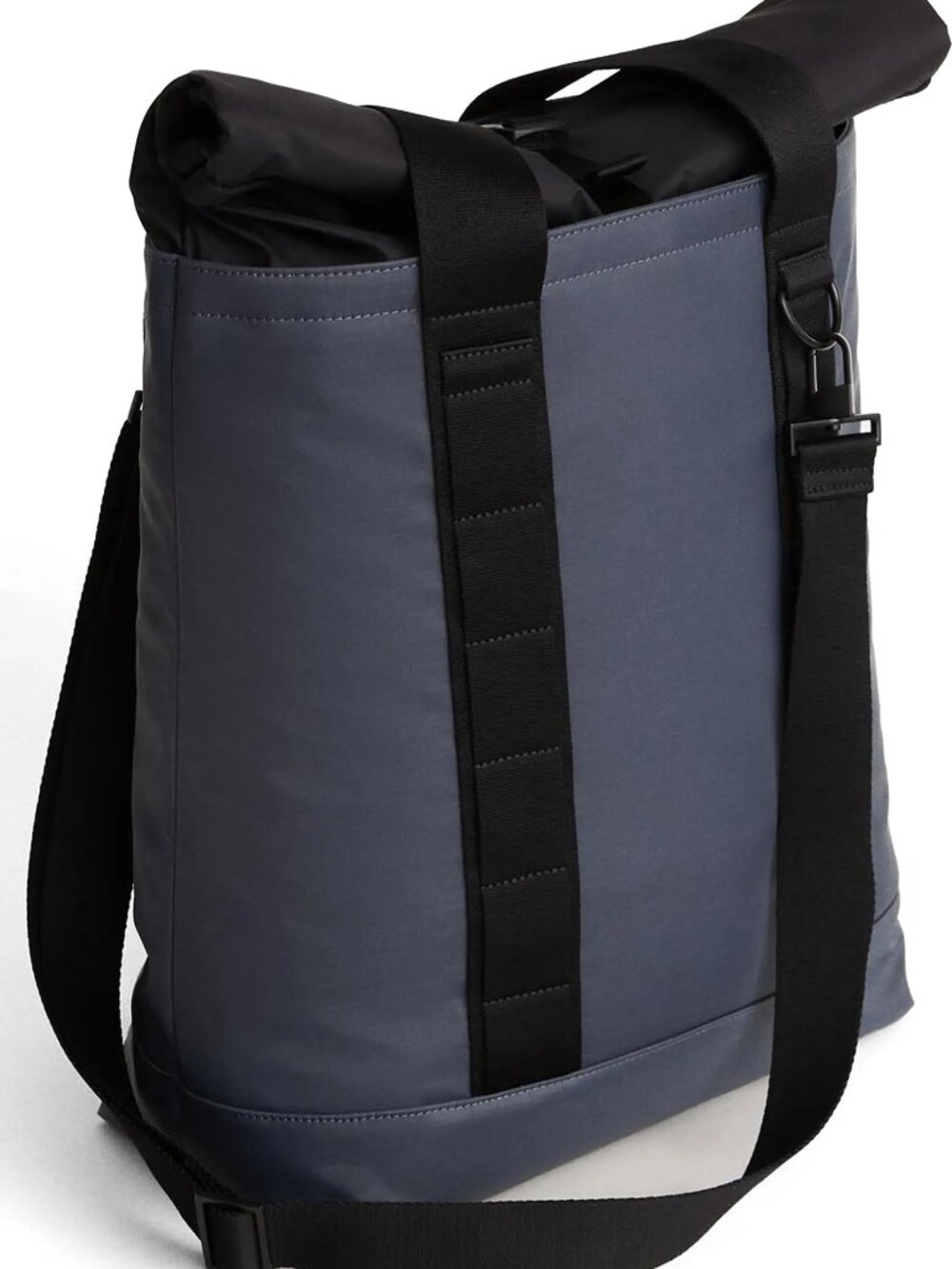 WANT Les Essentiels Havel Utility Tote Bag in Bluestone Eco Nylon Black One Size